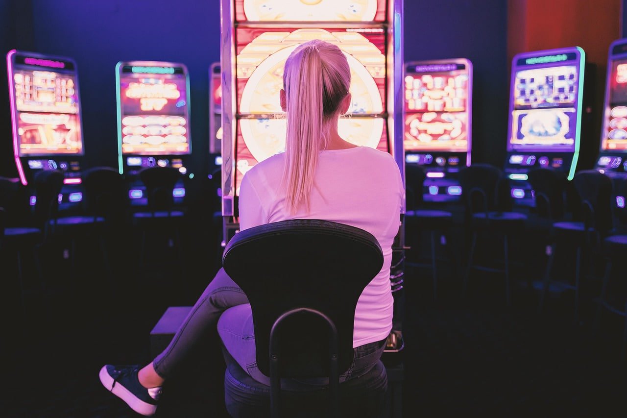 12uu88 Slot jackpot tích lũy